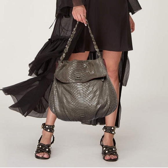 Zagliani python shoulder bag w/ magnetic flap and chain - Picture 12 of 13